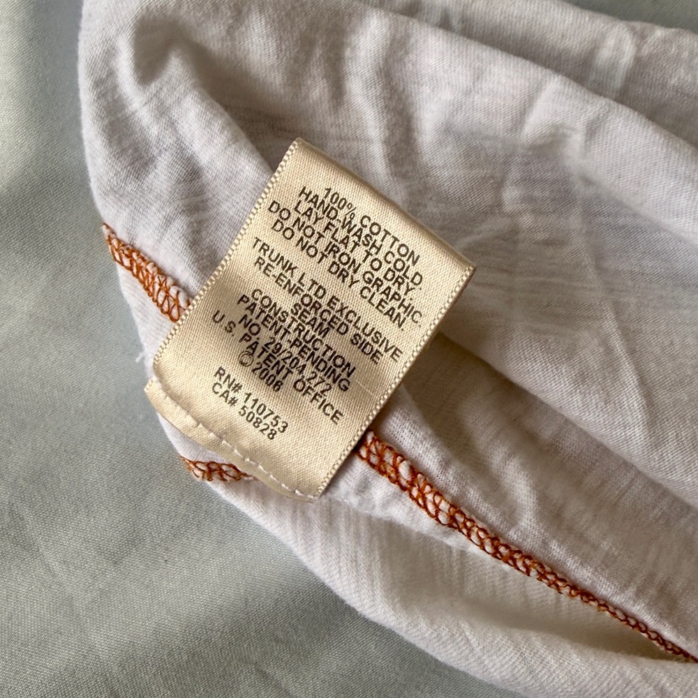 Vintage Trunk Ltd. Henley Top in White The Rolling Stones Sz 1 (small) - Picture 3 of 5